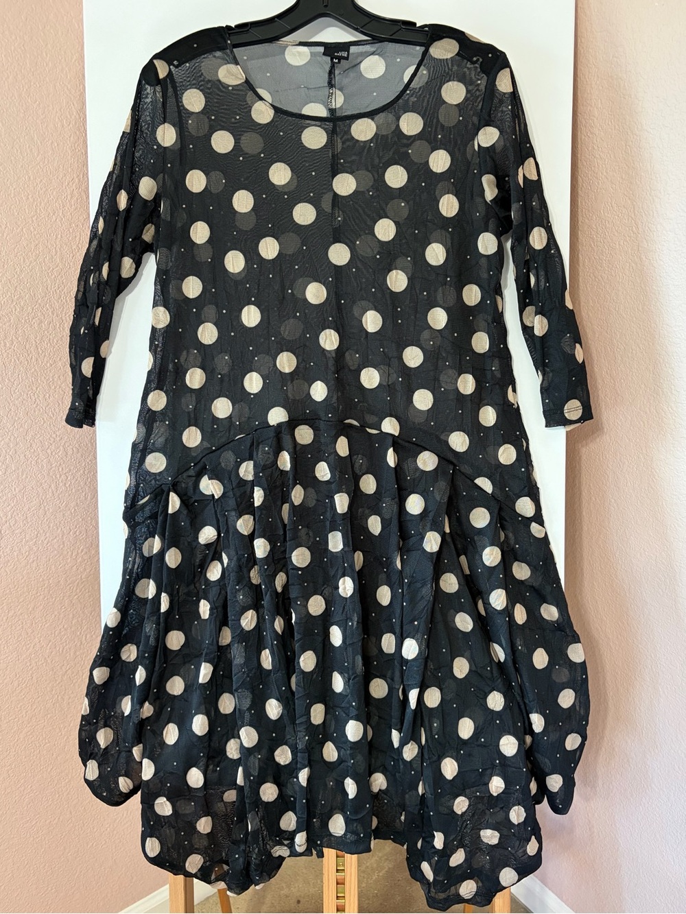 Lisa Bayne Crinkle Mesh Polka Dot Dress Medium Black Tan Weighted Bubble Hem